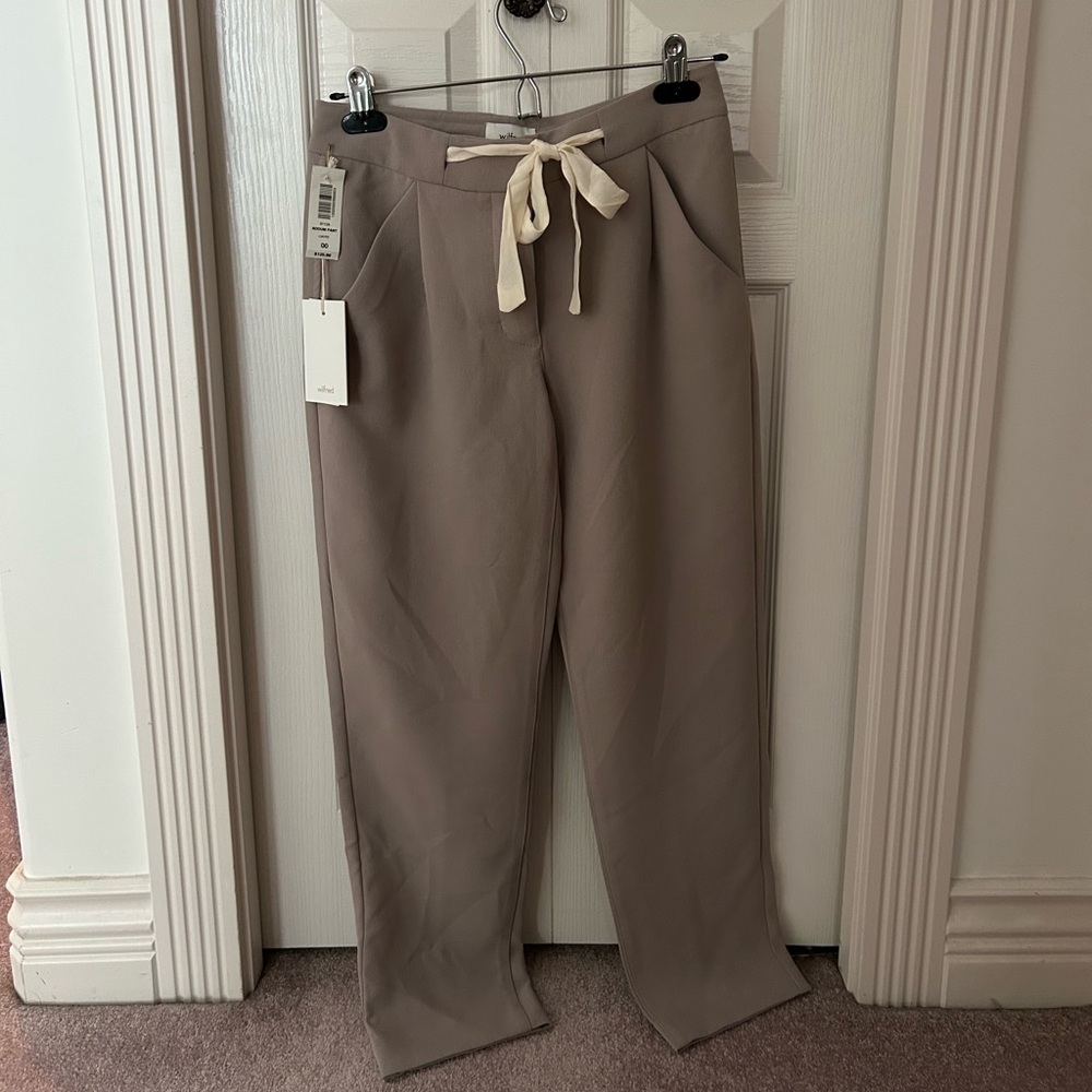 Aritzia Wilfred Pants size 00